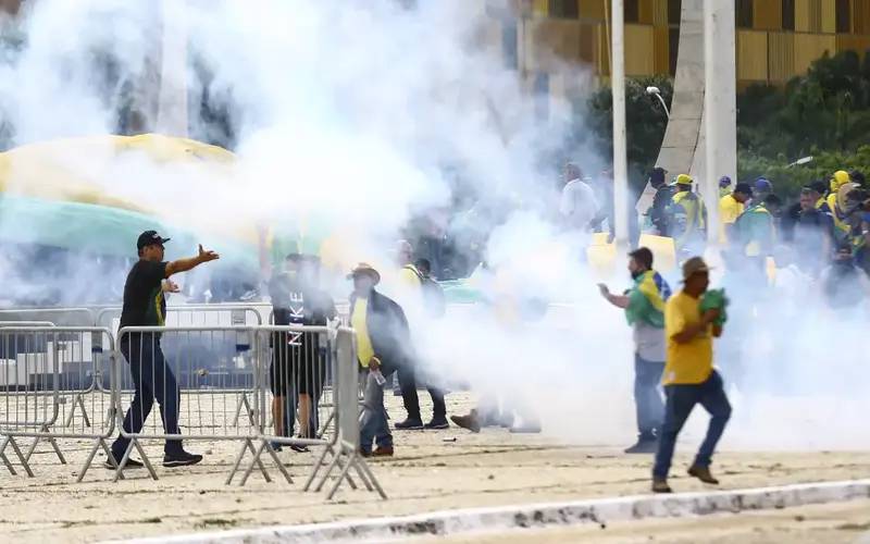 Organizações pela democracia dizem que denúncia expõe golpe no Brasil