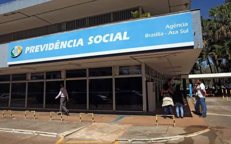 Fila do INSS cresceu 46,6% durante greve do órgão