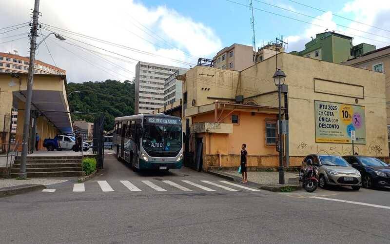 Homem morreu após ser esfaqueado na rodoviária do Centro