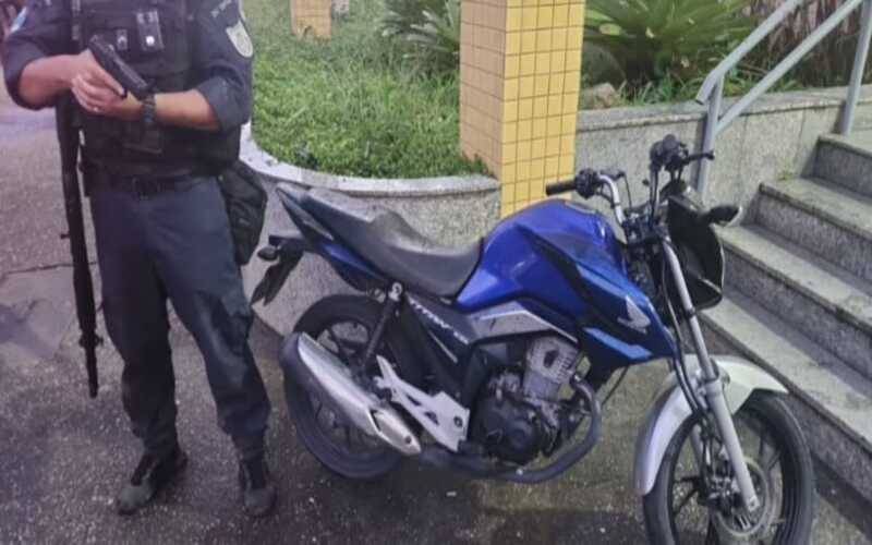 PM apreende motocicleta adulterada no Independência