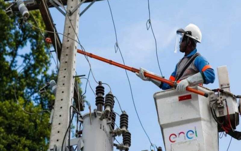 Conselho de Consumidores da Enel Rio apoia operações contra furtos de energia e destac