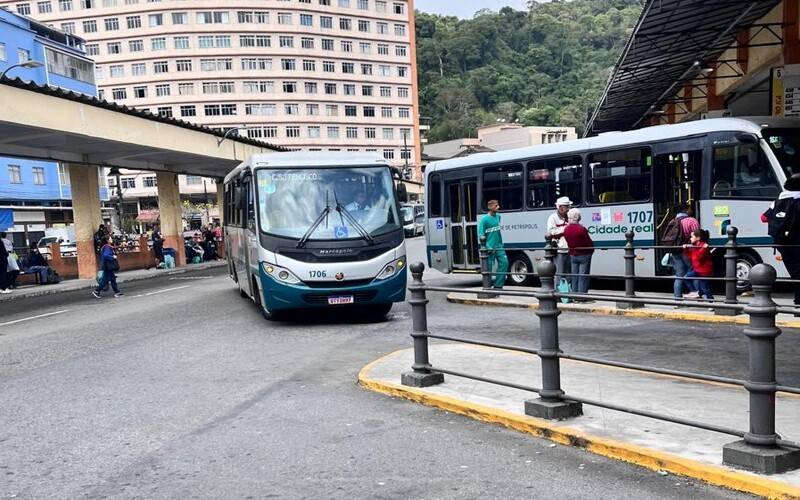 Tarifa de ônibus segue normal em Petrópolis neste feriado 