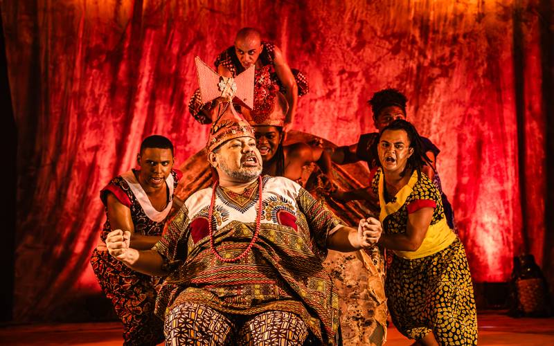Kawó  o rei chama: espetáculo celebra Xangô e a ancestralidade africana no Sesc Quita