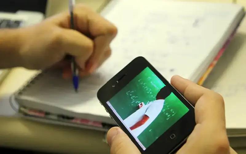 Alto nível de alfabetização facilita tarefas no mundo digital