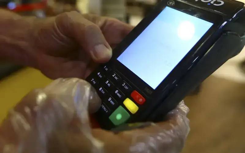 BC limita valores entre registradoras de recebíveis de cartões