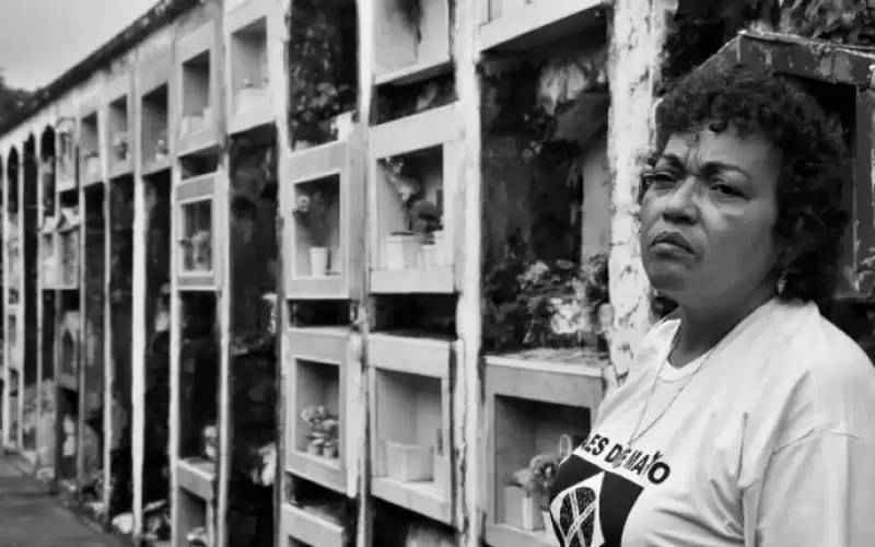 Famílias criam tribunal popular para julgar Crimes de Maio