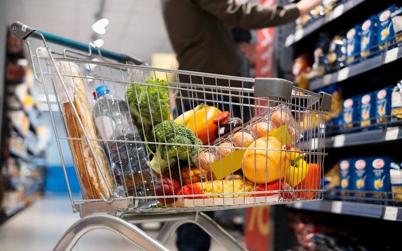 Cesta Básica sobe de preço em Petrópolis De janeiro a maio, o aumento foi de 17,9%