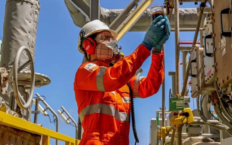 Produção de petróleo e gás natural no Pré-Sal alcança 3,7 milhões de barris e bate rec