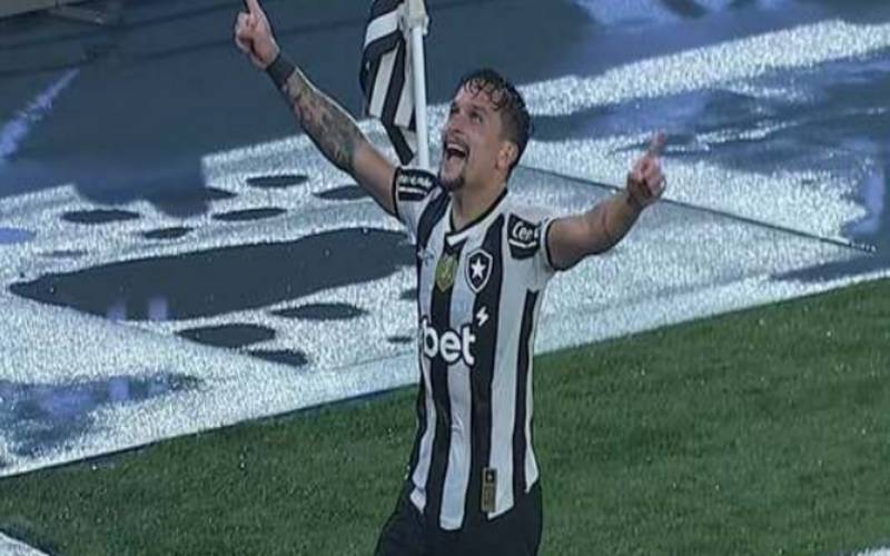 Brasileirão: Botafogo goleia o Inter