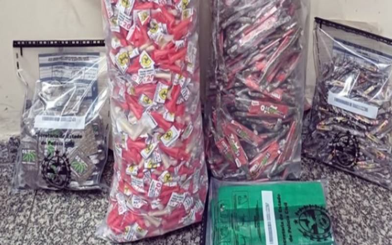 PRF apreende carga de drogas em Duque de Caxias