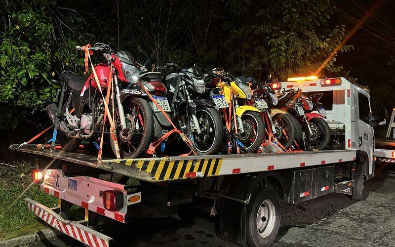 26° BPM realiza apreensão de 10 motos irregulares em Petrópolis