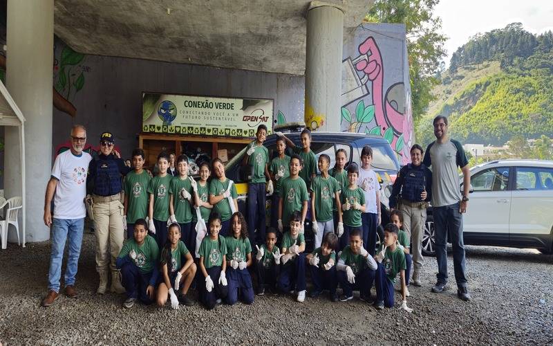 APA Petrópolis, ICMBio e Projeto Conexão Verde realizam ação especial para a Semana do