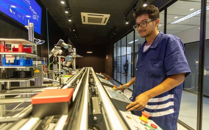 ‘Mundo SENAI’ apresenta cursos técnicos e aproxima alunos e mercado de trabalho em Pet