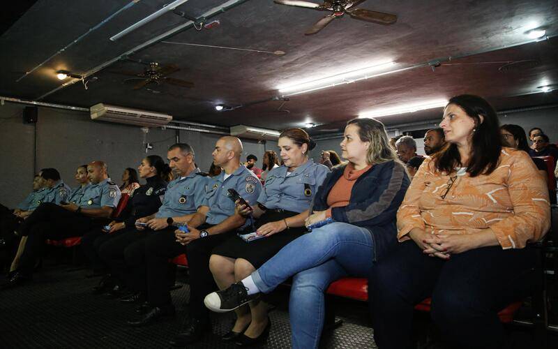 Seminário do Proerd reúne diretores de escolas municipais no Centro de Cultura Raul de