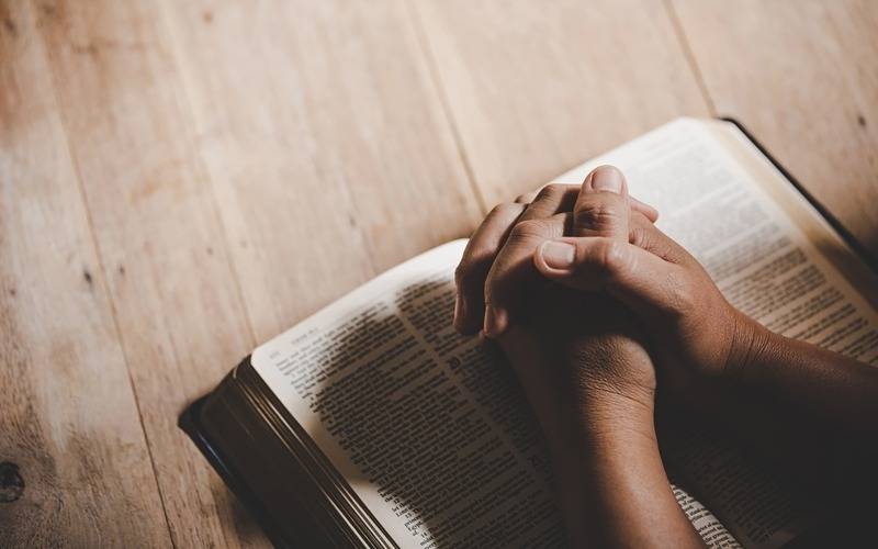 IBGE divulga dados sobre a religião em Petrópolis: veja como a cidade se distribui esp