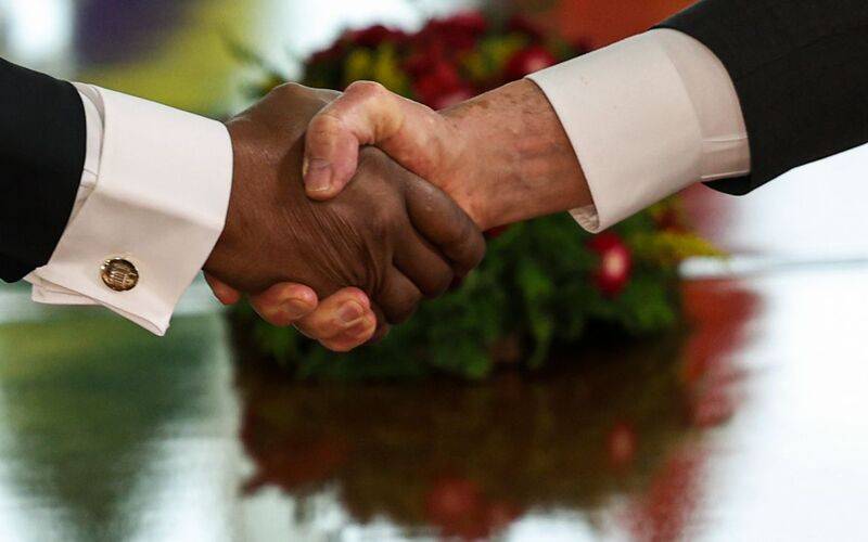 Brasil e Angola buscam diversificar comércio além do petróleo e agro