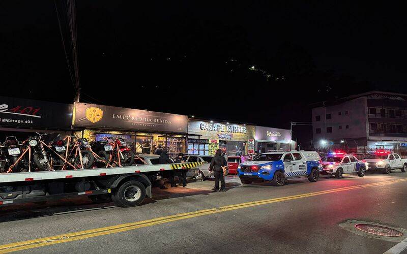 Ação conjunta apreende motocicletas irregulares em Petrópolis