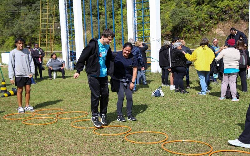 Festival Paralímpico traz esporte e inclusão para crianças e jovens de Petrópolis 