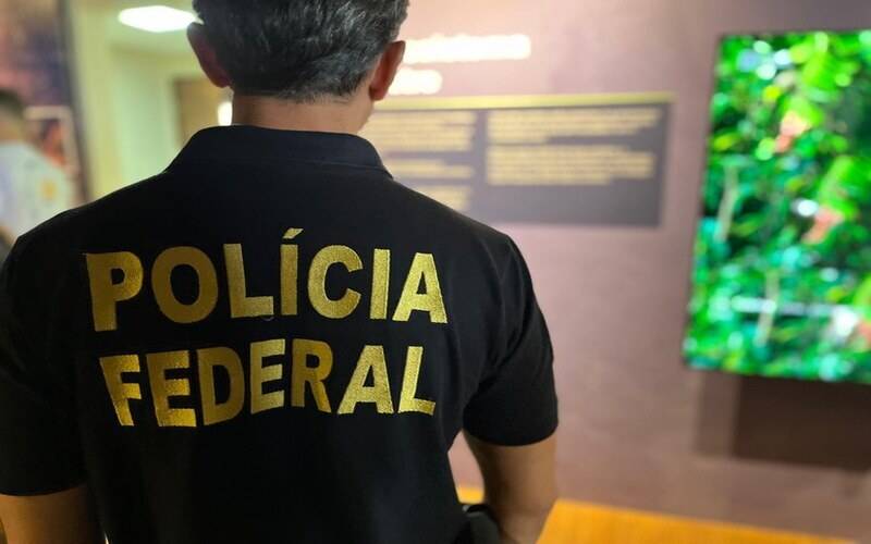PF prende foragido por latrocínio, no Aeroporto do Galeão/RJ