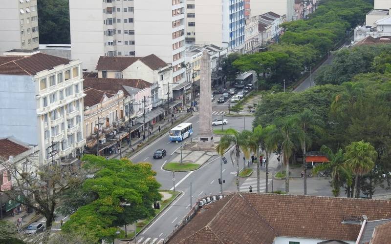 Veja o que abre e o que fecha no feriado de Corpus Christi em Petrópolis