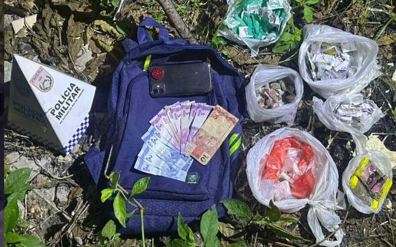 PM apreende drogas no Provisória com adolescente