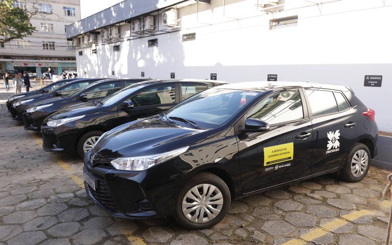Governador em exercício entrega 44 novos veículos para reforçar trabalho de técnicos d