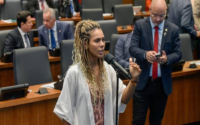 Cineasta Cacá Diegues receberá Medalha Tiradentes Post Mortem