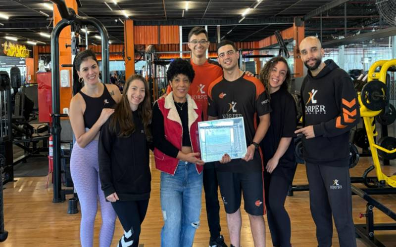 Körper Academia é reconhecida com Prêmio Destaque Empresarial e Certificado Imperial d
