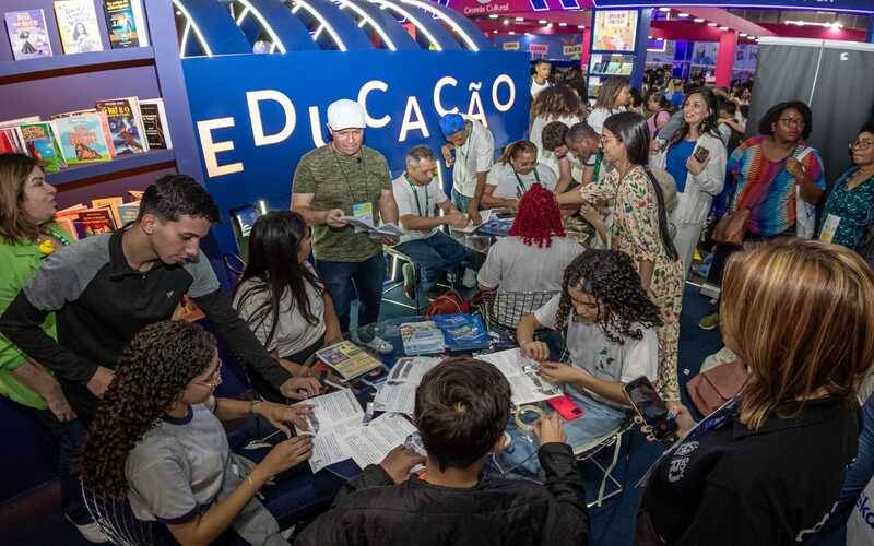 Bienal do Livro: Governo do Estado leva 35 mil alunos e professores para o maior event