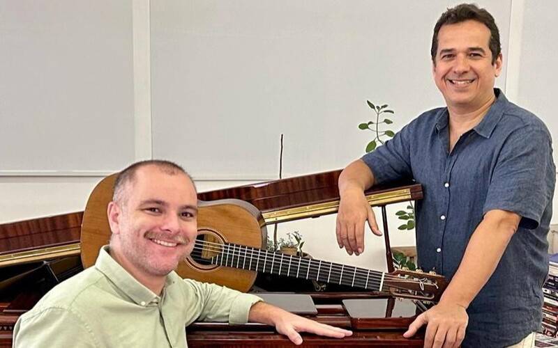 Casa de Petrópolis recebe apresentação intimista do Duo Zé Paulo Becker & Fernando Lei