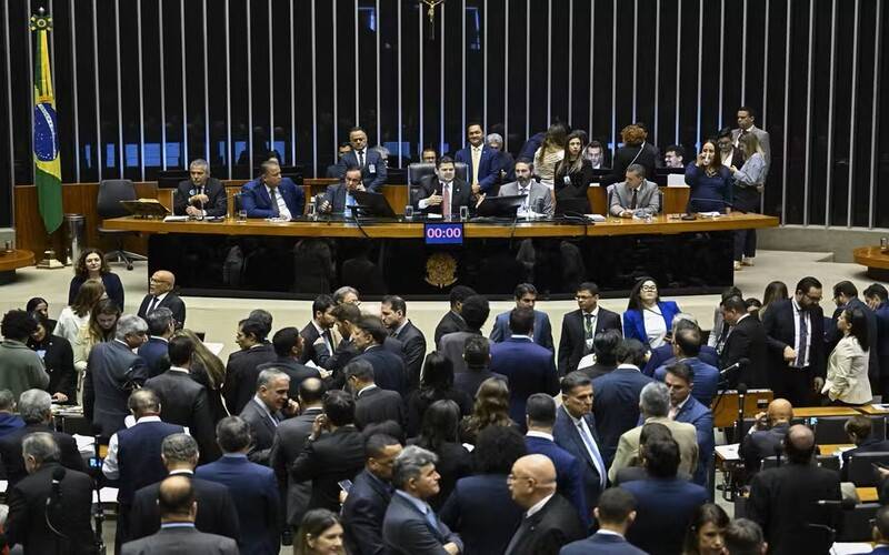 Senado aprova aumento no número de deputados federais 
