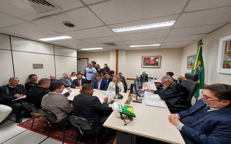 Audiência discute reajuste da tarifa de ônibus em Petrópolis