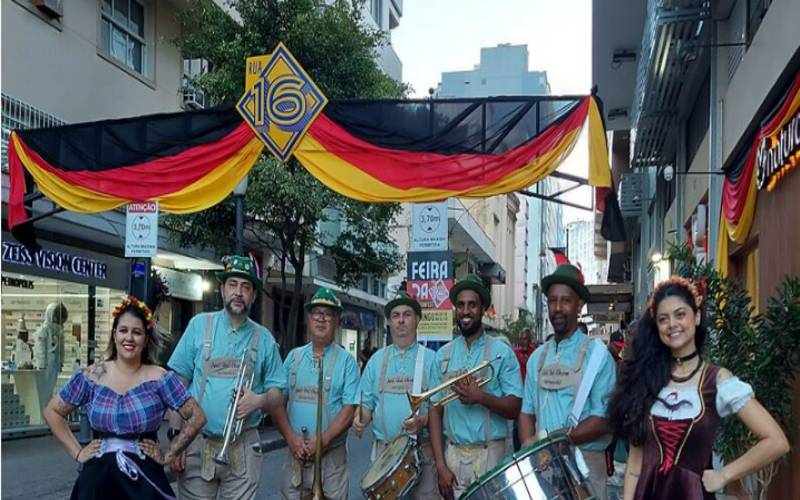 Final de semana na Rua 16 de Março com feira e programação especial no clima da Bauern