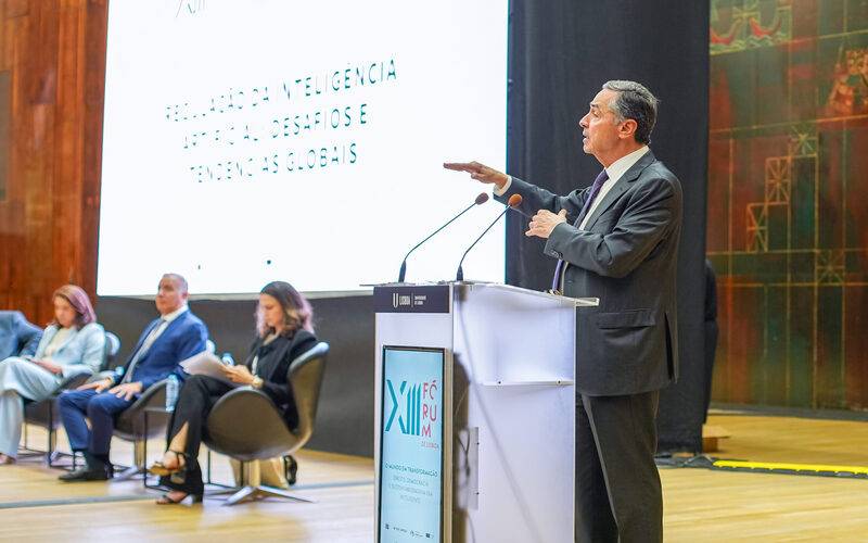 Presidente do STF explica decisão sobre plataformas digitais: “exemplar para o mundo” 