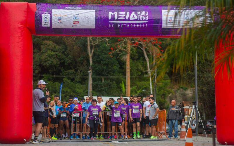 Há 1 mês da largada, Meia Maratona de Petrópolis anuncia últimas inscrições disponívei
