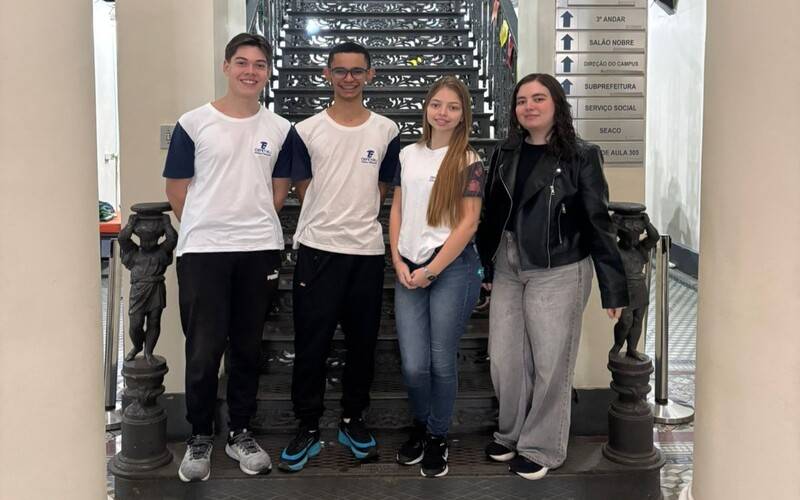 Ensino médio do Cefet/RJ Petrópolis tem dois trabalhos aprovados para Congresso Brasil