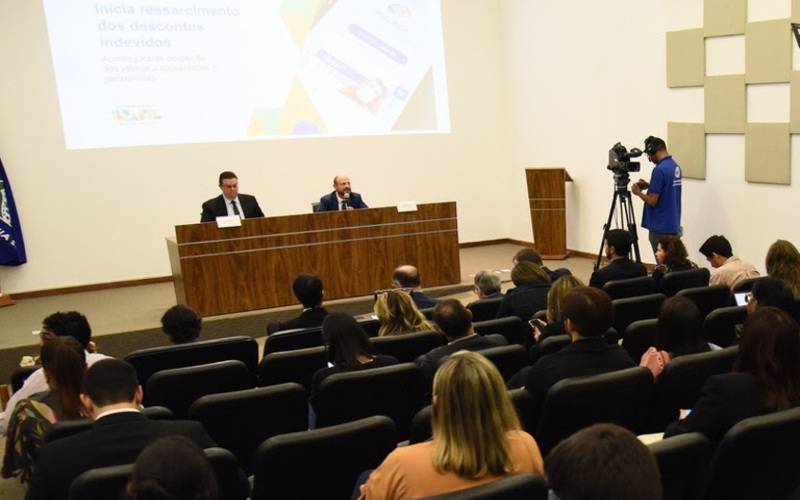 Aposentados podem aderir a acordo para devolução de descontos indevidos a partir desta