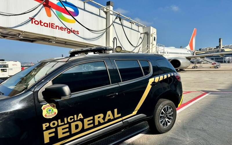 PF realiza extradição de argentino procurado pela Interpol por abuso sexual