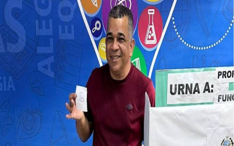 Educação de Jovens e Adultos: aluno retoma os estudos e se torna professor