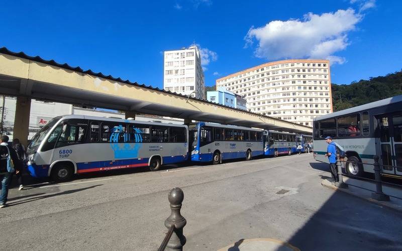 Prefeitura pagará dívida de R$7,3 milhões às empresas de ônibus, em 12 parcelas