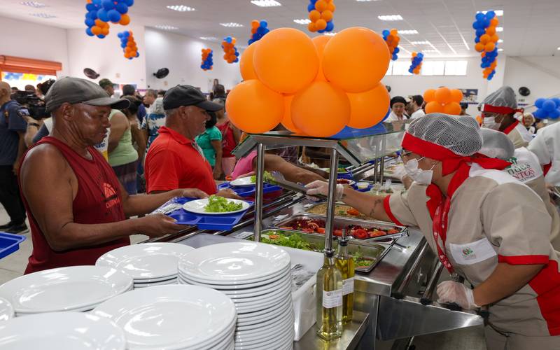 Governo do Rio de Janeiro reduz pela metade a insegurança alimentar no estado