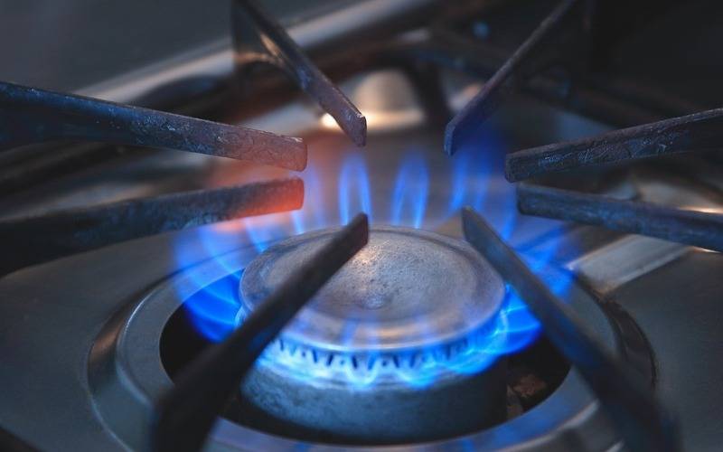 Governo garantirá gás de cozinha gratuito para 17 milhões de famílias