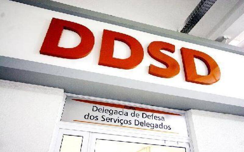 Polícia Civil deflagra operação contra provedores de internet clandestinos ligados a f