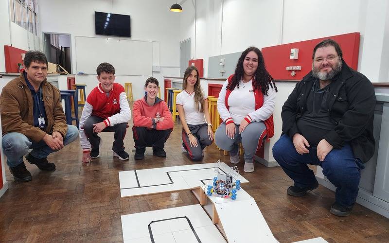 Equipe do Colégio de Aplicação da UCP participa pela primeira vez da Olimpíada Brasile