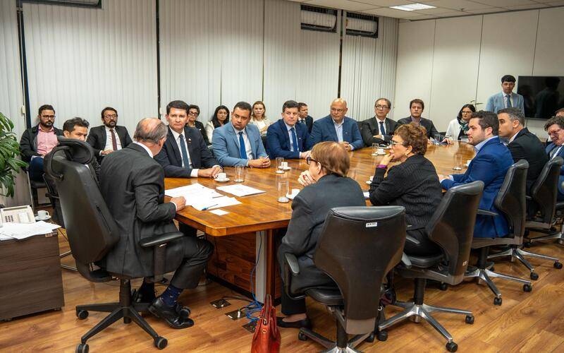 Prefeito Hingo Hammes discute em Brasília os reflexos do “tarifaço” na economia de Pet