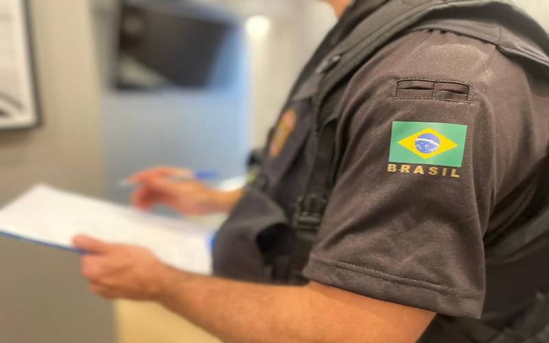 PF prende foragido por homicídio no Aeroporto Internacional do Galeão/RJ