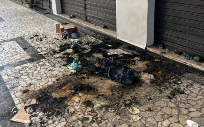 Imagens de segurança flagram violência entre moradores em situação de rua no Centro