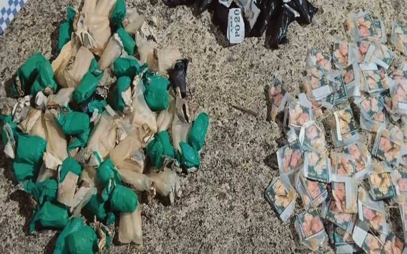 PM apreende drogas no Quitandinha