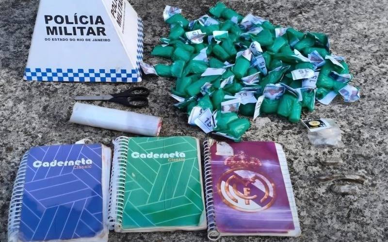 Polícia apreende drogas no Quitandinha 