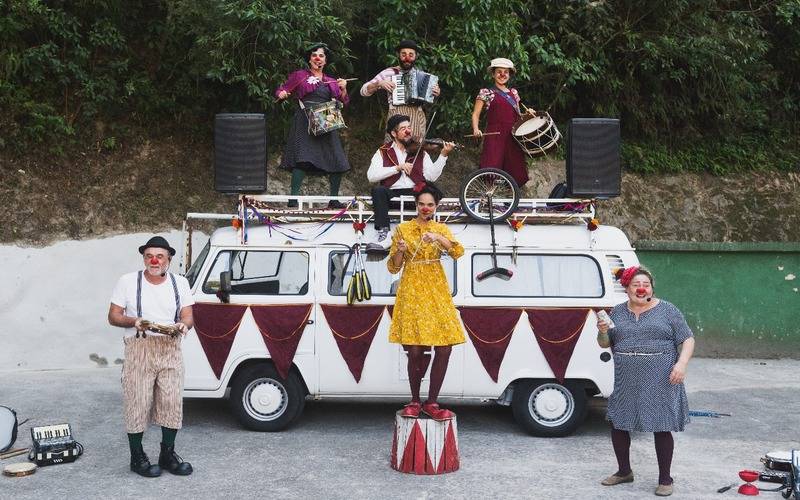 Projeto circense em uma Kombi começa a circular por Petrópolis neste fim de semana